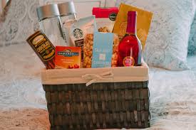 The Best Welcome Gifts to Leave for Airbnb Guests