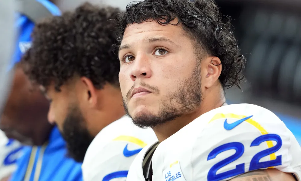 Blake Corum Height: How Tall Is the Star RB?