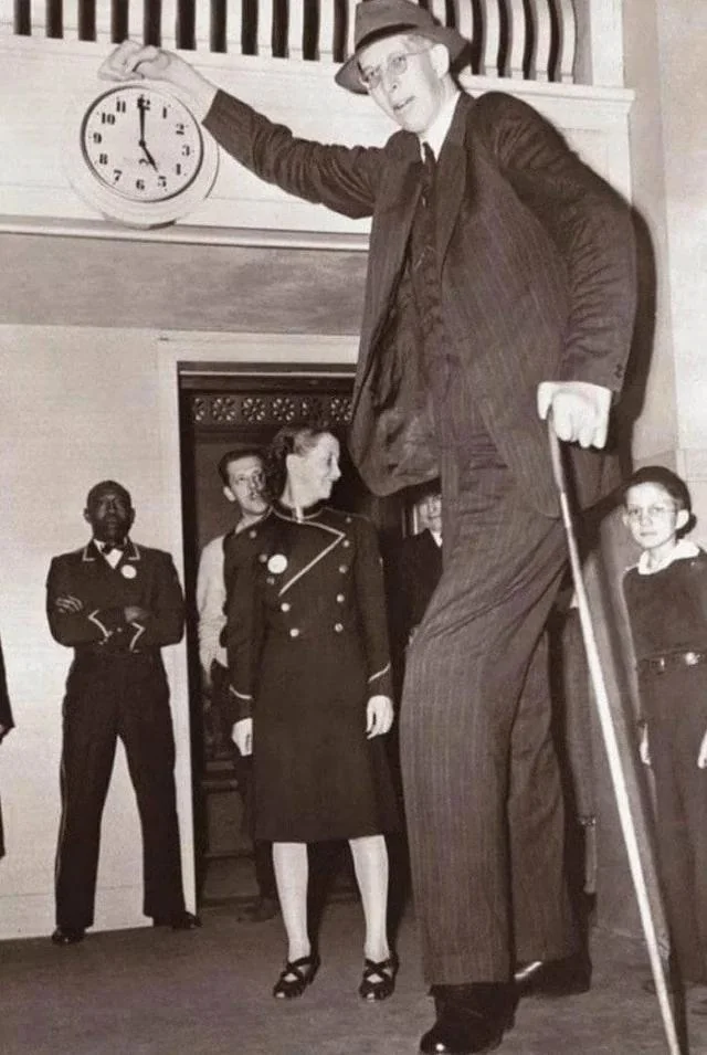 Robert Wadlow Height: The Tallest Man Ever at 8'11"!