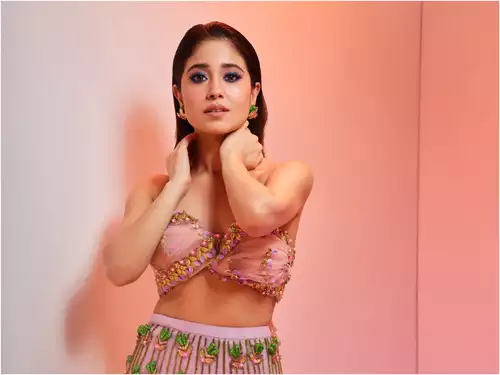 Mirzapur Actress Name List: Meet the Leading Ladies