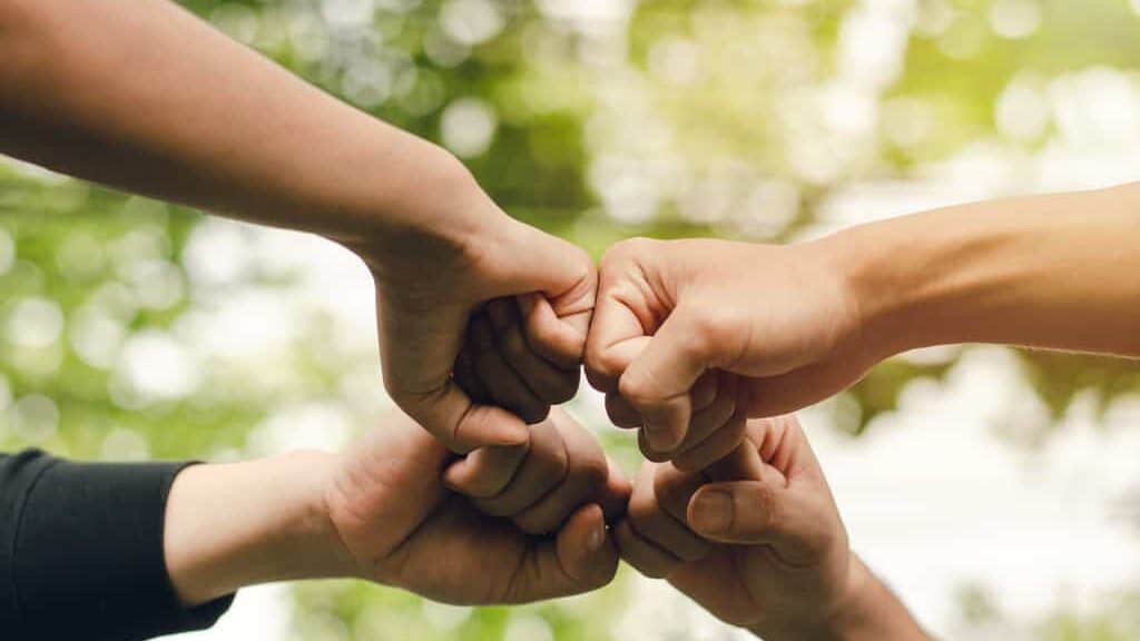 Best Group Names for 4 People – Creative & Fun Ideas