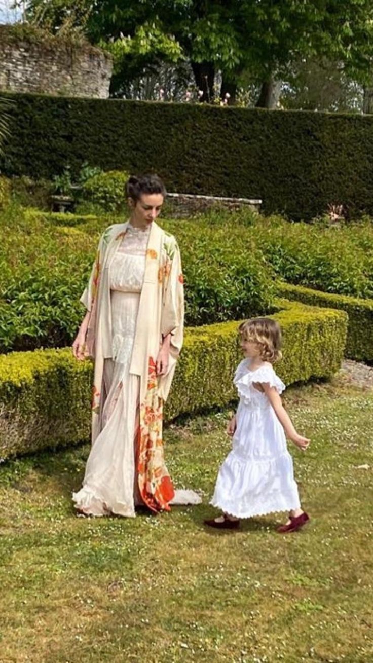 Rose Hanbury Daughter Photo – Everything We Know