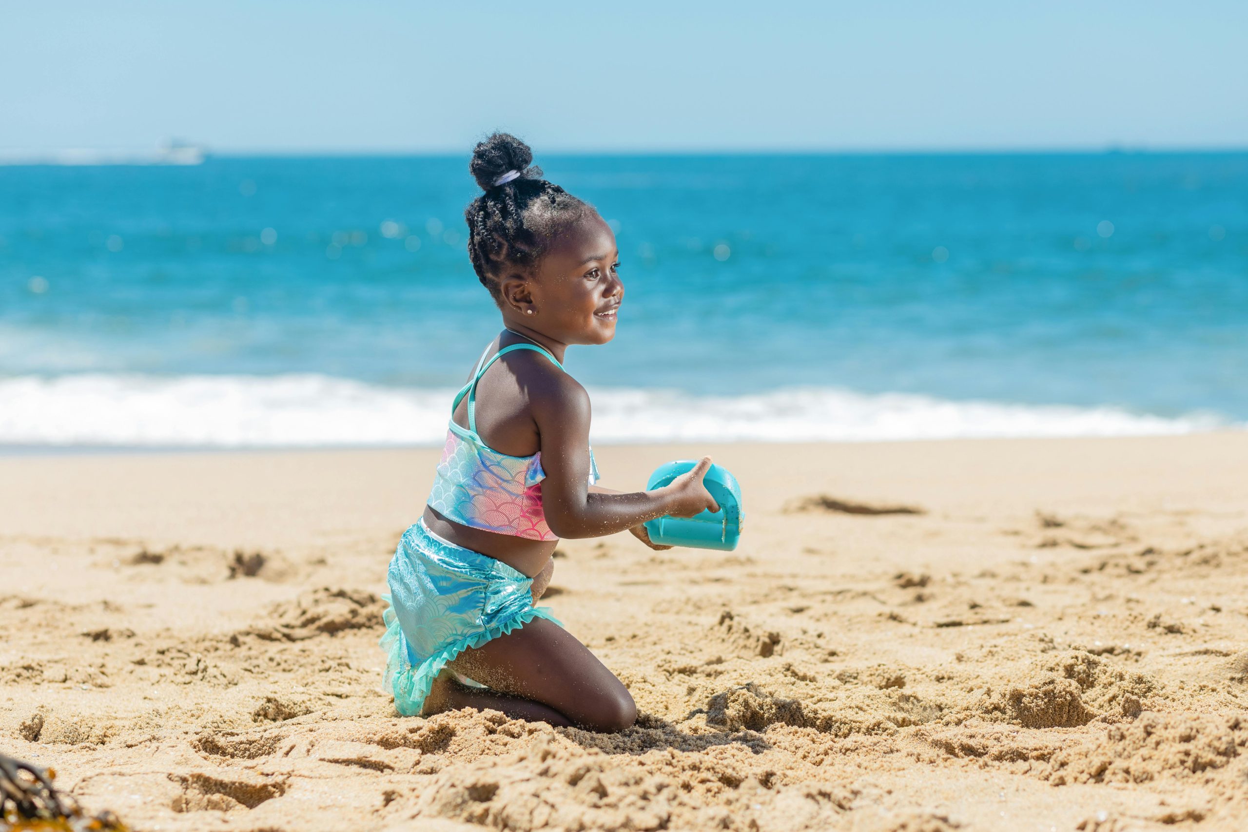 Adorable Little Girl Beach Photography Tips & Poses