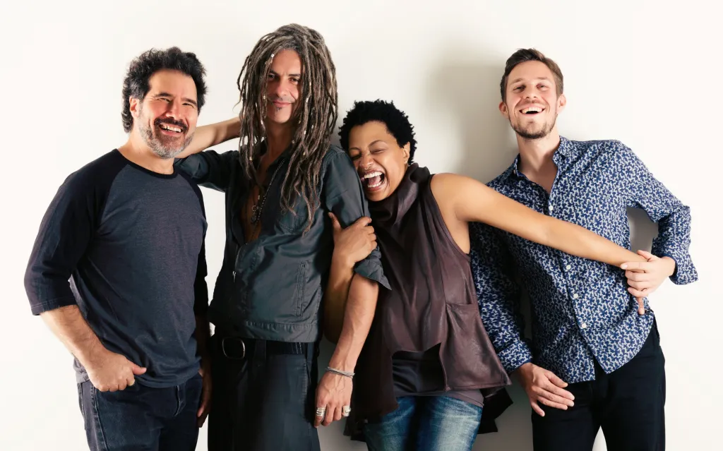Lisa Fischer Net Worth – Here’s What She Earns!