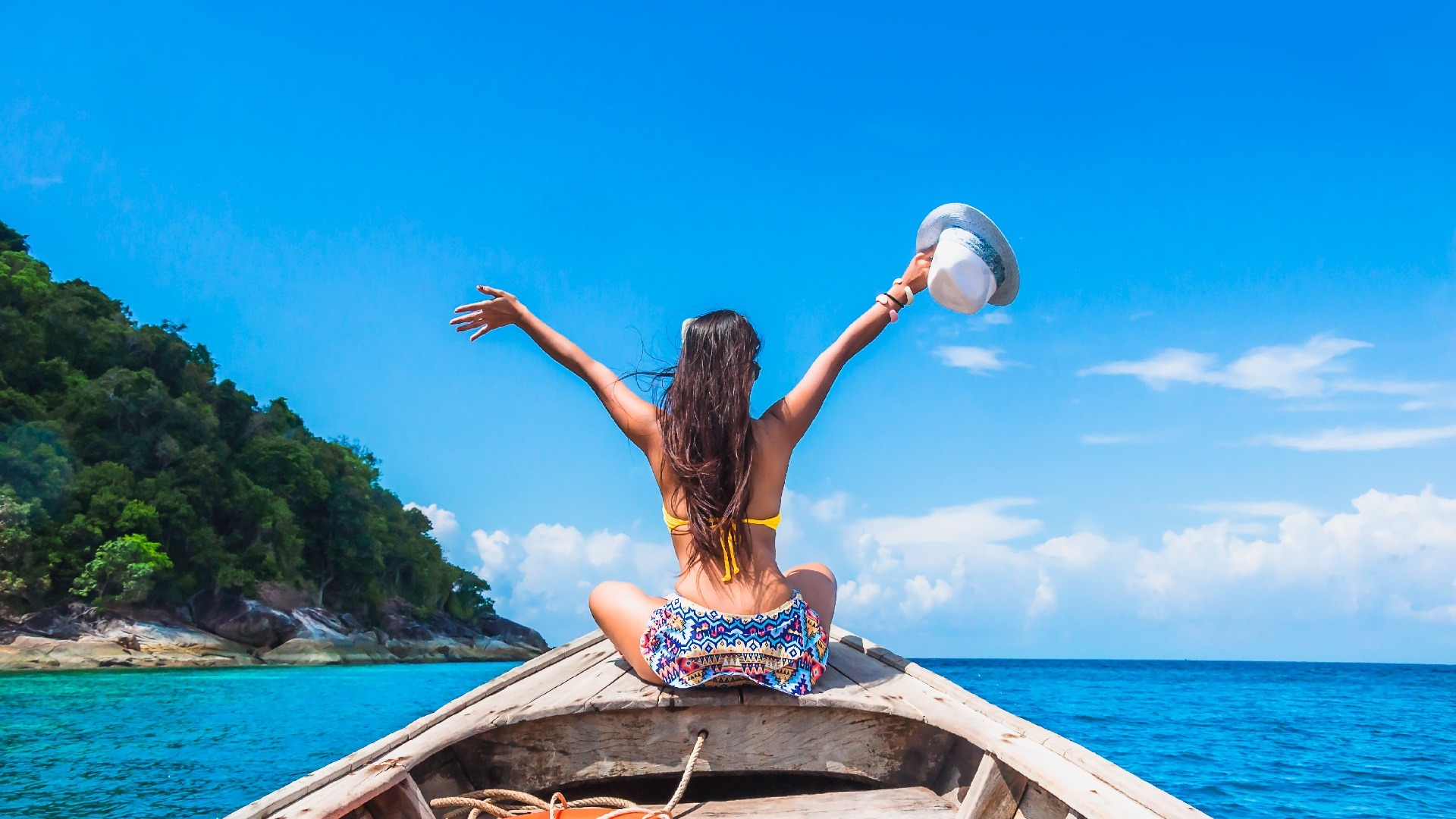 Thailand Travel Cost Guide: Budget to Luxury (2025)